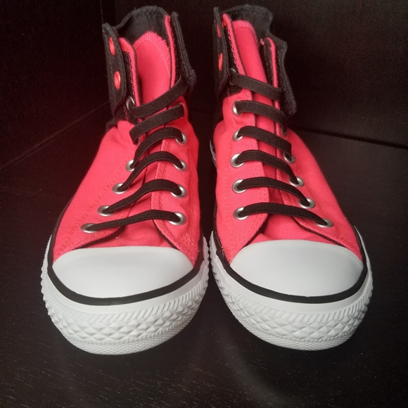 Converse Kids Chuck Taylor All Star Hi Top Sneaker - Picture 2 of 9